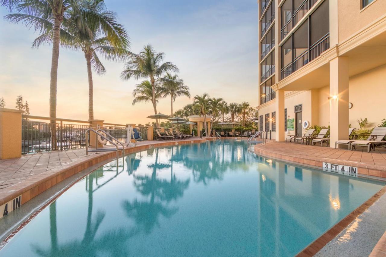 Resort Holiday Club Vacations Sunset Cove Marco Island